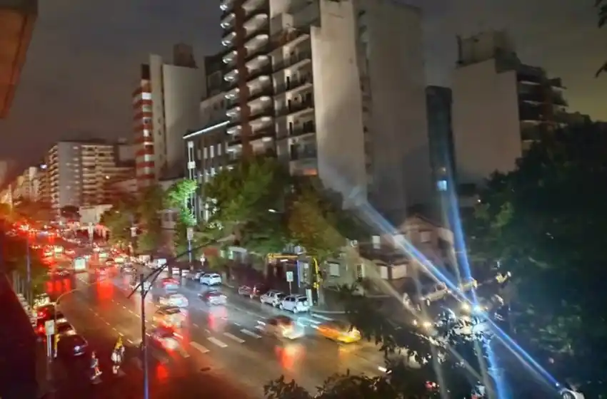 Tras el corte de suministro eléctrico de anoche continúa el trabajo para normalizar los servicios