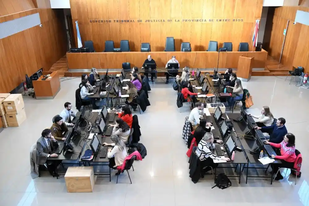 Los aspirantes a cubrir cargos en las OGA de Entre Ríos empezaron a rendir