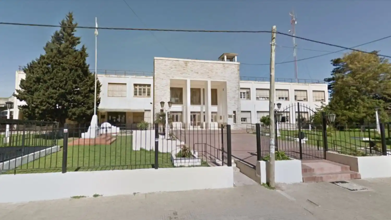 Ordenan a la UP 9 que use tecnología para evitar prácticas humillantes en las requisas a las visitas