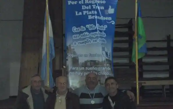 Acto homenaje al 131° aniversario del tren que conectó La Plata y Brandsen