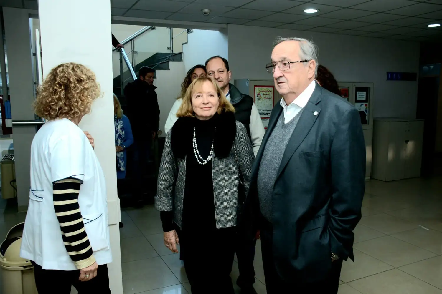 El intendente Lunghi recorrió el Hospital de Niños.