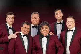 Los Palmeras.