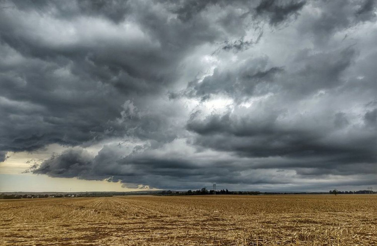 Ocho provincias argentinas bajo alerta amarillo por tormentas fuertes 