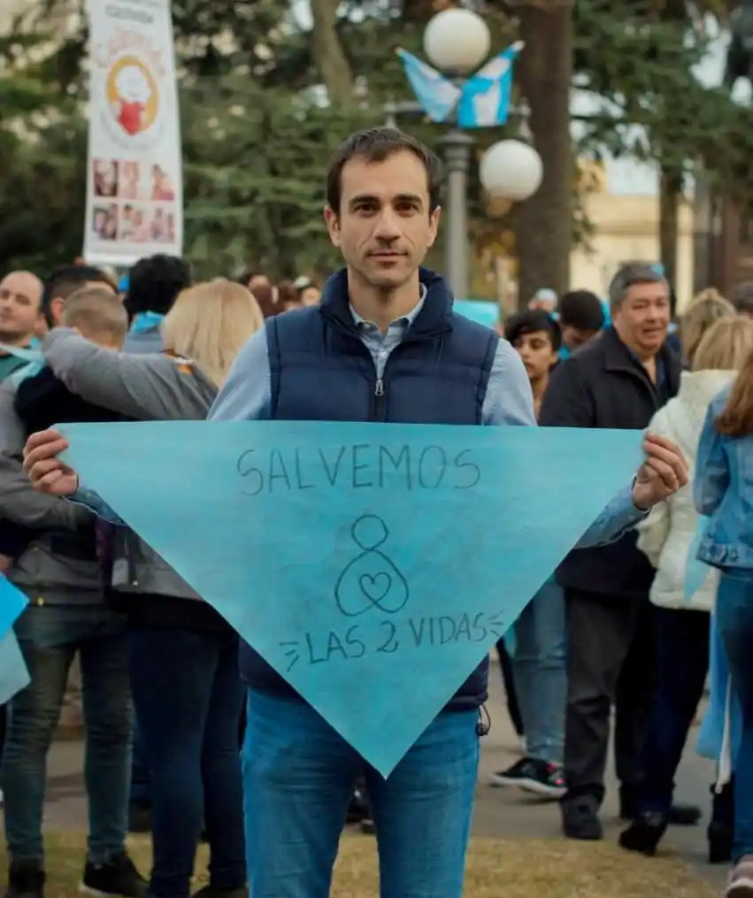 Petrecca sobre el aborto: "A favor de las dos vidas"