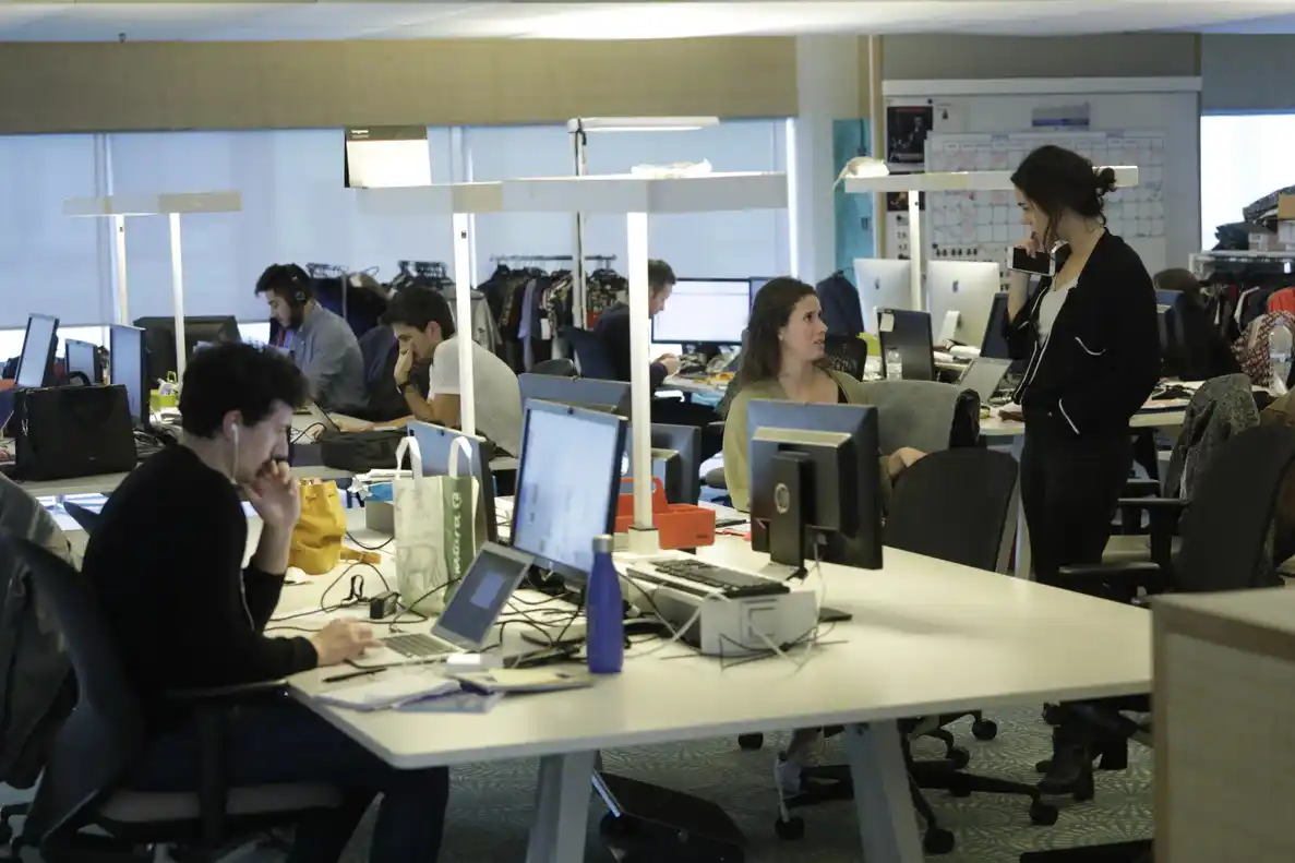 El Gobierno lanza el programa de despapelización en las oficinas públicas