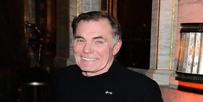 Muere el actor  Maurice Roëves