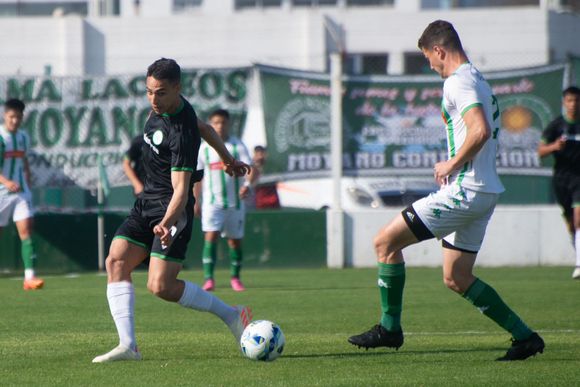 Tras la eliminación de Kimberley cuatro futbolistas pasarán a jugar el Regional