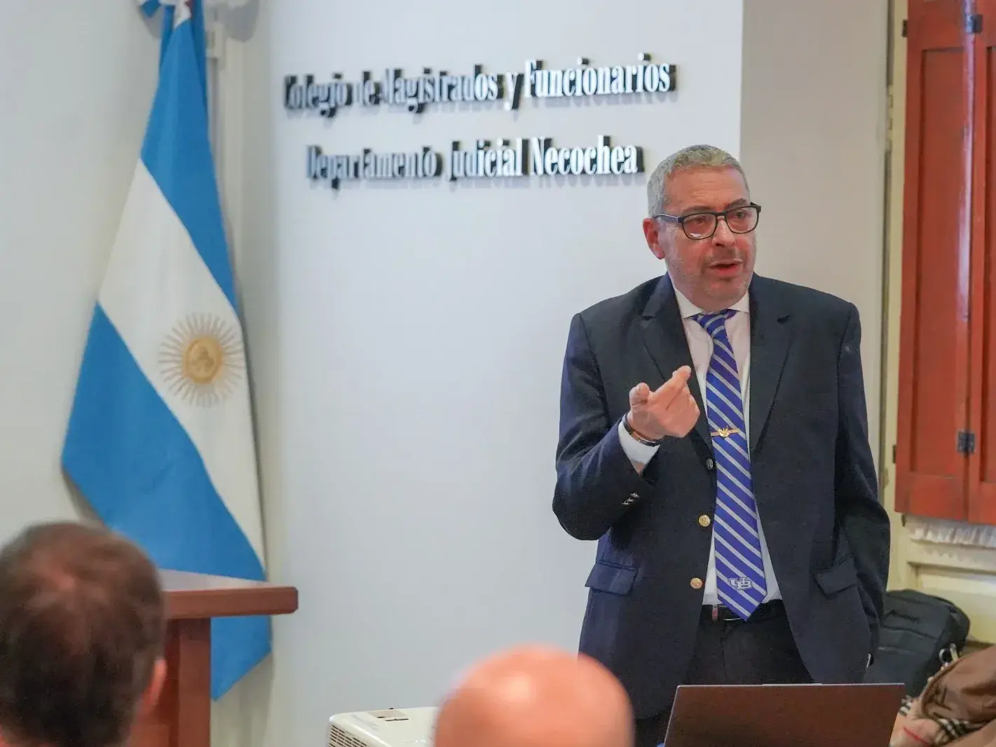 Pensar. La vejez de manera transversal es lo que propone Juan José Guardiola