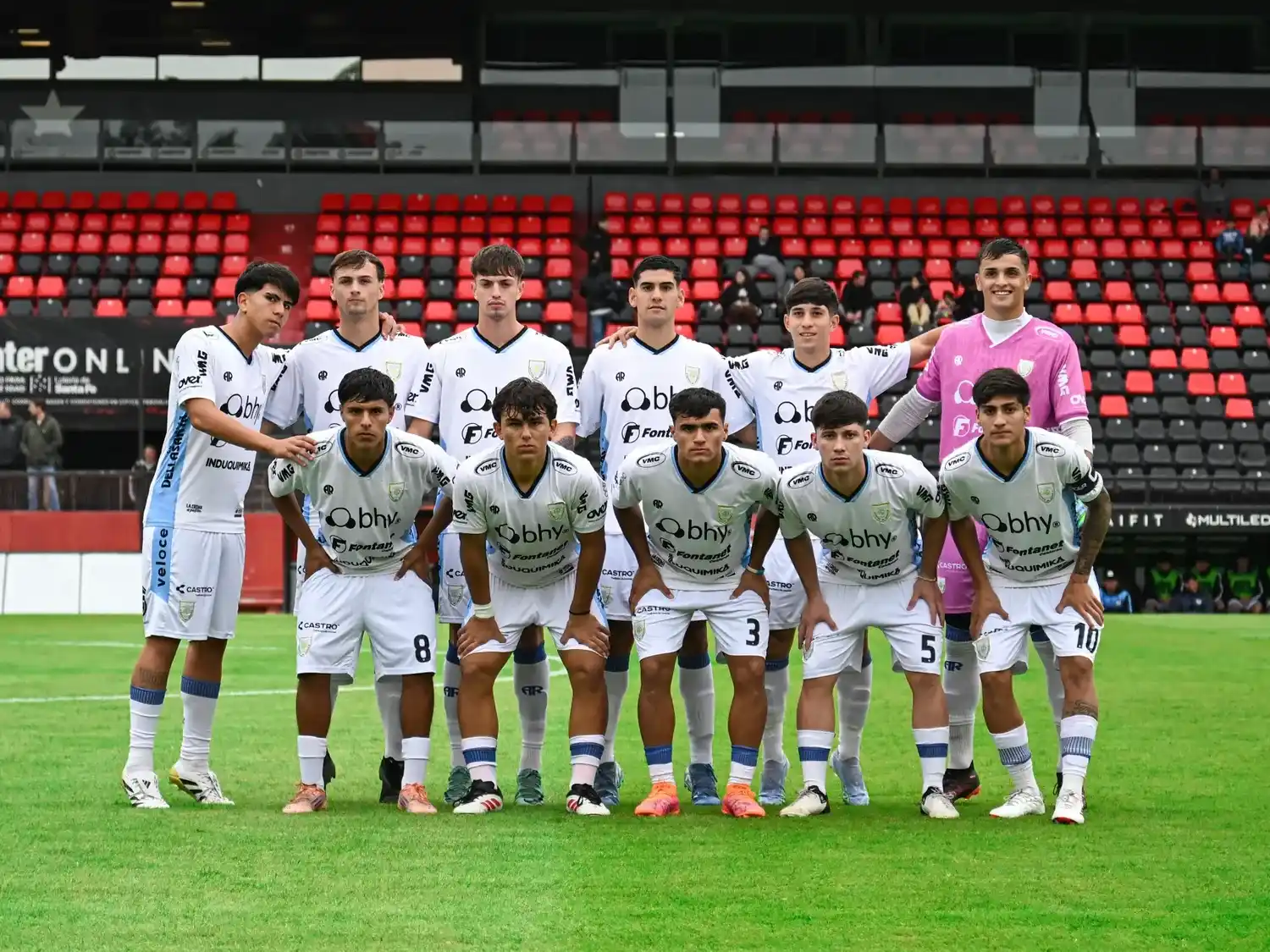La Crema recibe a partir de las 15 a Lanús. Foto: AR