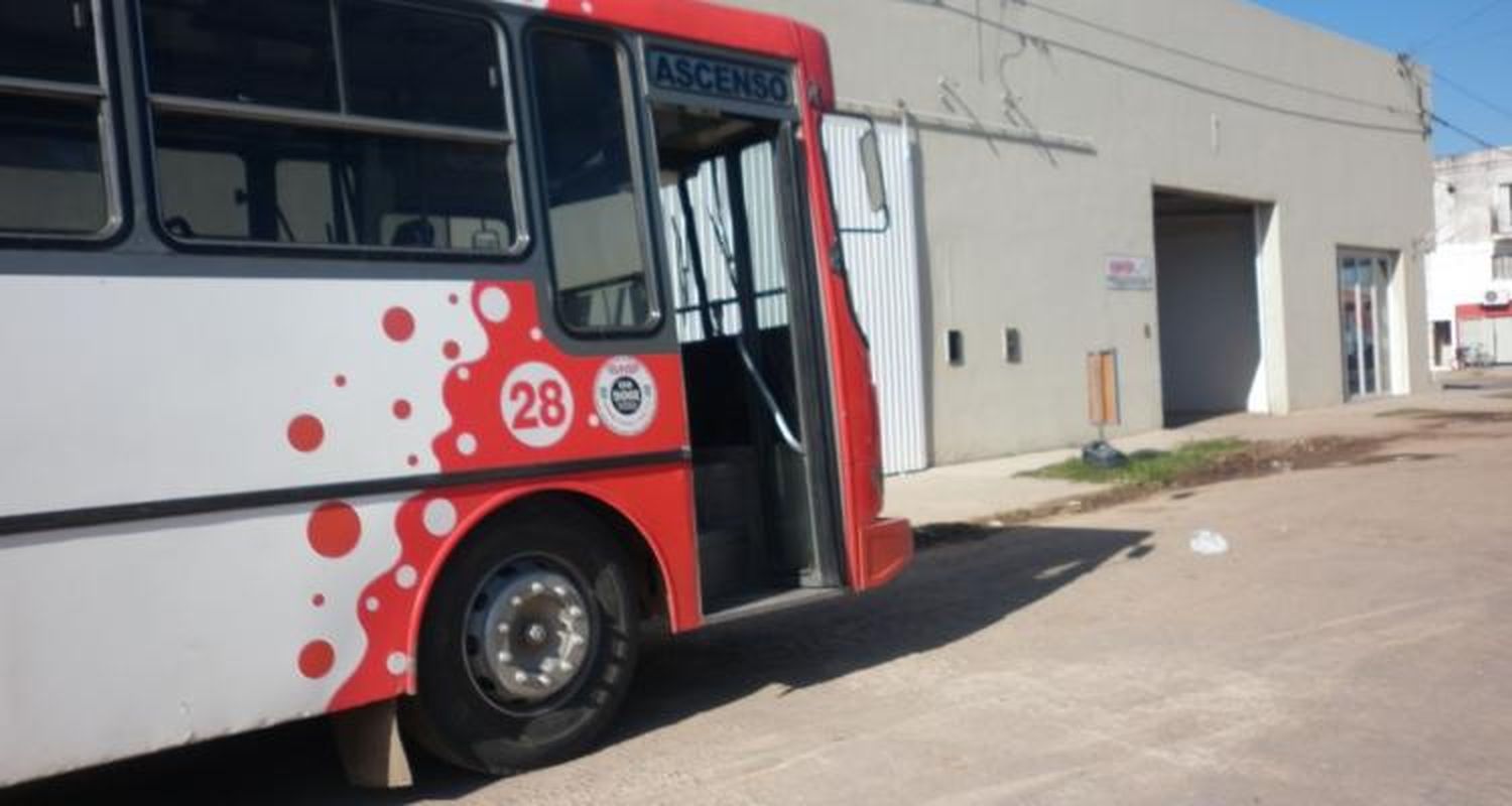 Transporte público: Proponen aumento del 52 % en dos tramos