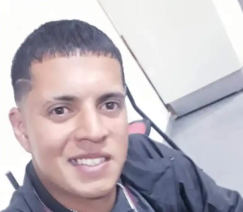 Buscan a joven venadense que viajó a Santa Isabel y no regresó