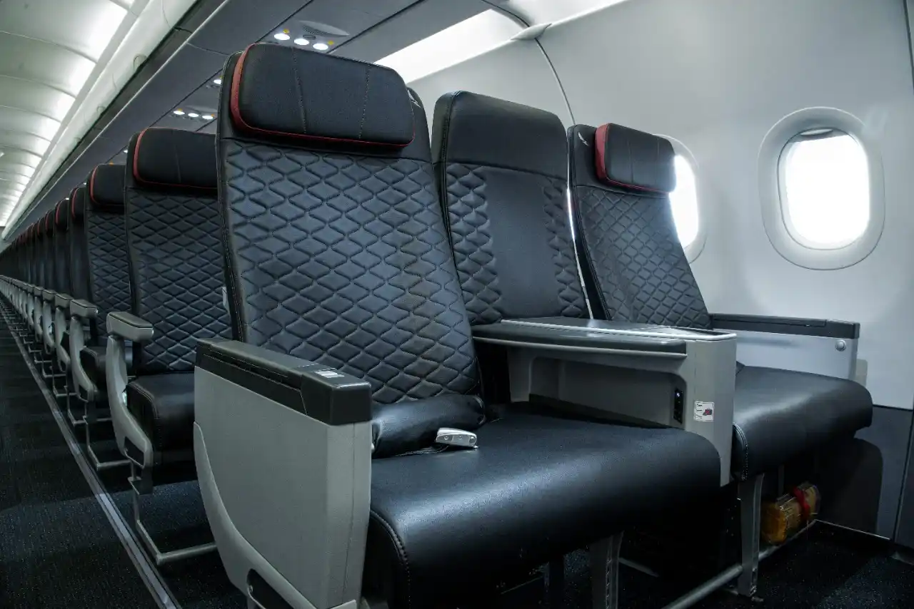 Son butacas a precios fijos que se venden en paquetes turísticos por agencias de viajes