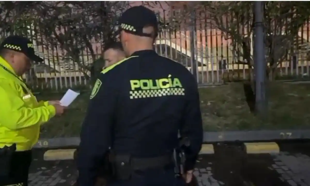 En Colombia un hombre entró a un colegio y abusó de niña de cinco años