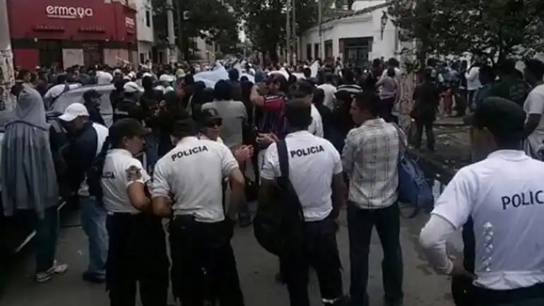Ahora se acuarteló la policía de Salta e intervino la Gendarmería