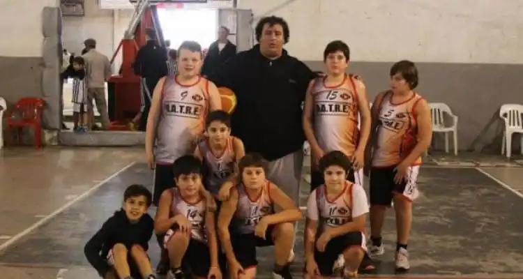 Club Pescadores: Recuperaron las camisetas de básquet