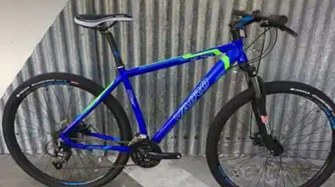 Roban una bicicleta