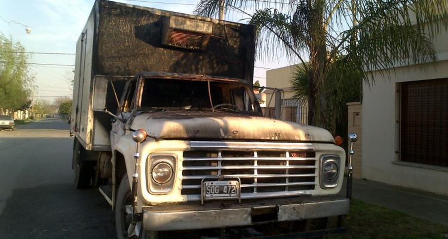 Durante la madrugada, dos intervenciones de bomberos