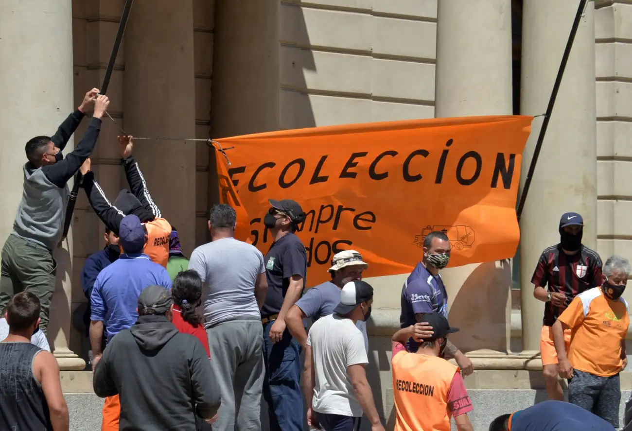 Los recolectores esperan un acuerdo y consideraron que “hay un capricho” por no resolverlo