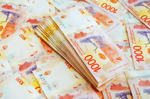 El aguinaldo para empleados y jubilados provinciales se pagará antes de fin de año