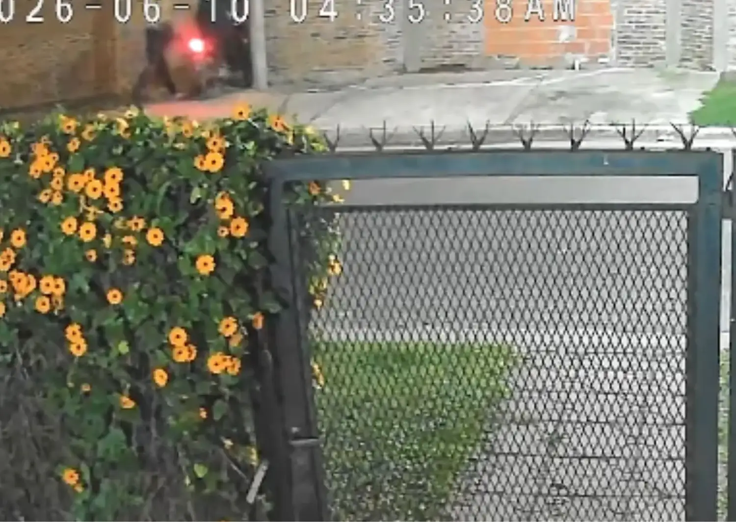 Robo en cancha de pádel del club Paraná
