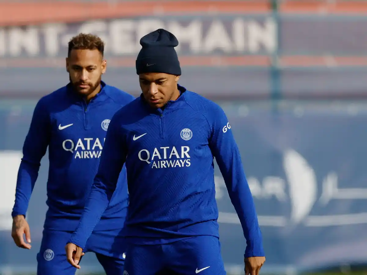 Mbappé presiona para irse del PSG