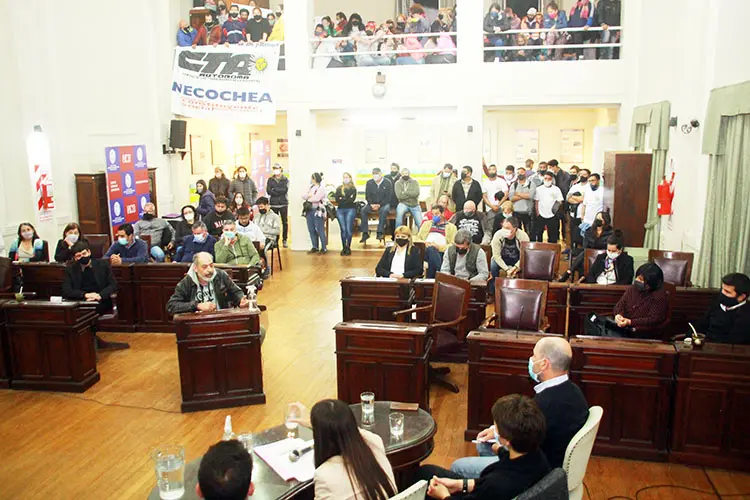 Colectivos: audiencia con quejas de los usuarios por el servicio