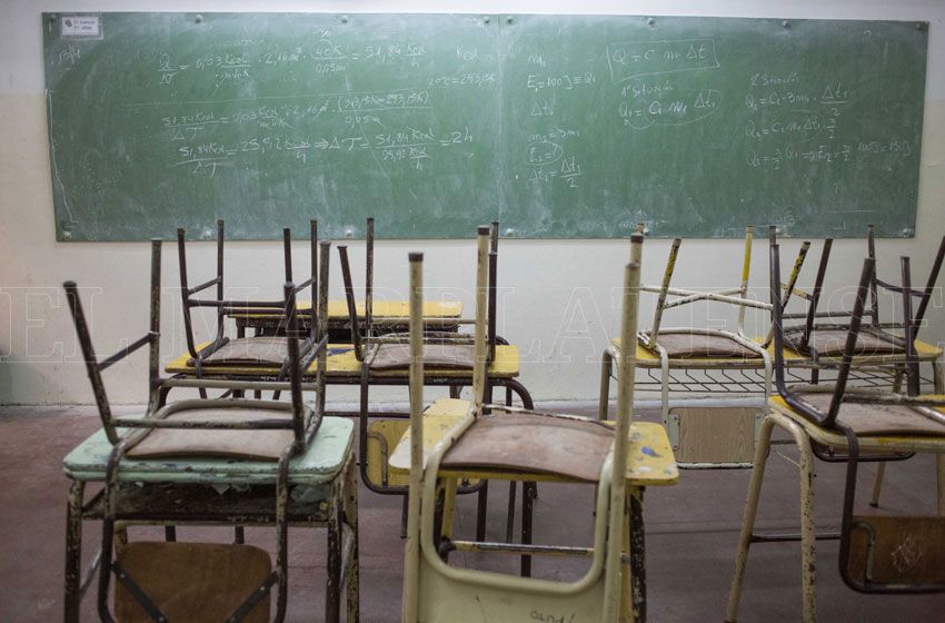 Docentes provinciales profundizarán las medidas de fuerza
