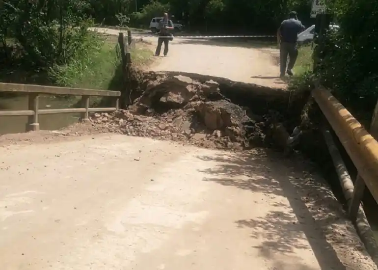 Se desmoronó un puente en Entre Ríos