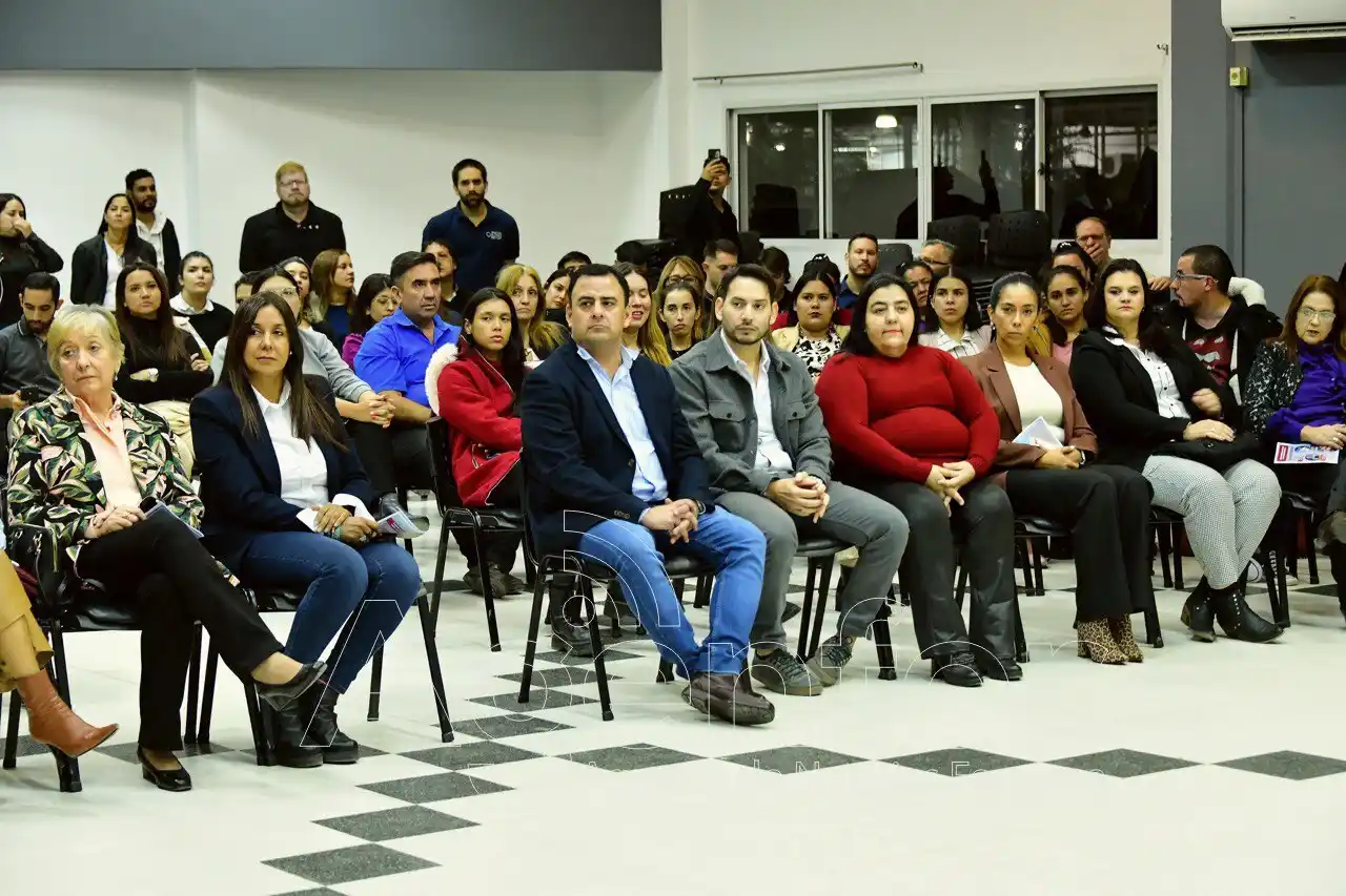 Presentaron el catálogo de ofertas formativas para emprendedores