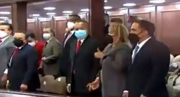 A una semana de anunciar su reinfección, SANTAELLA asiste a Memoria y Cuenta de Maduro