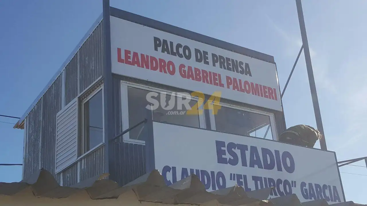 Emocionante homenaje a Leandro Palomieri en cancha del Pulga  