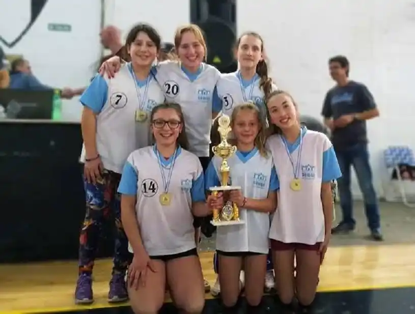 La Escuela Municipal de Voley de Segui obtuvo buenos resultados el fin de semana