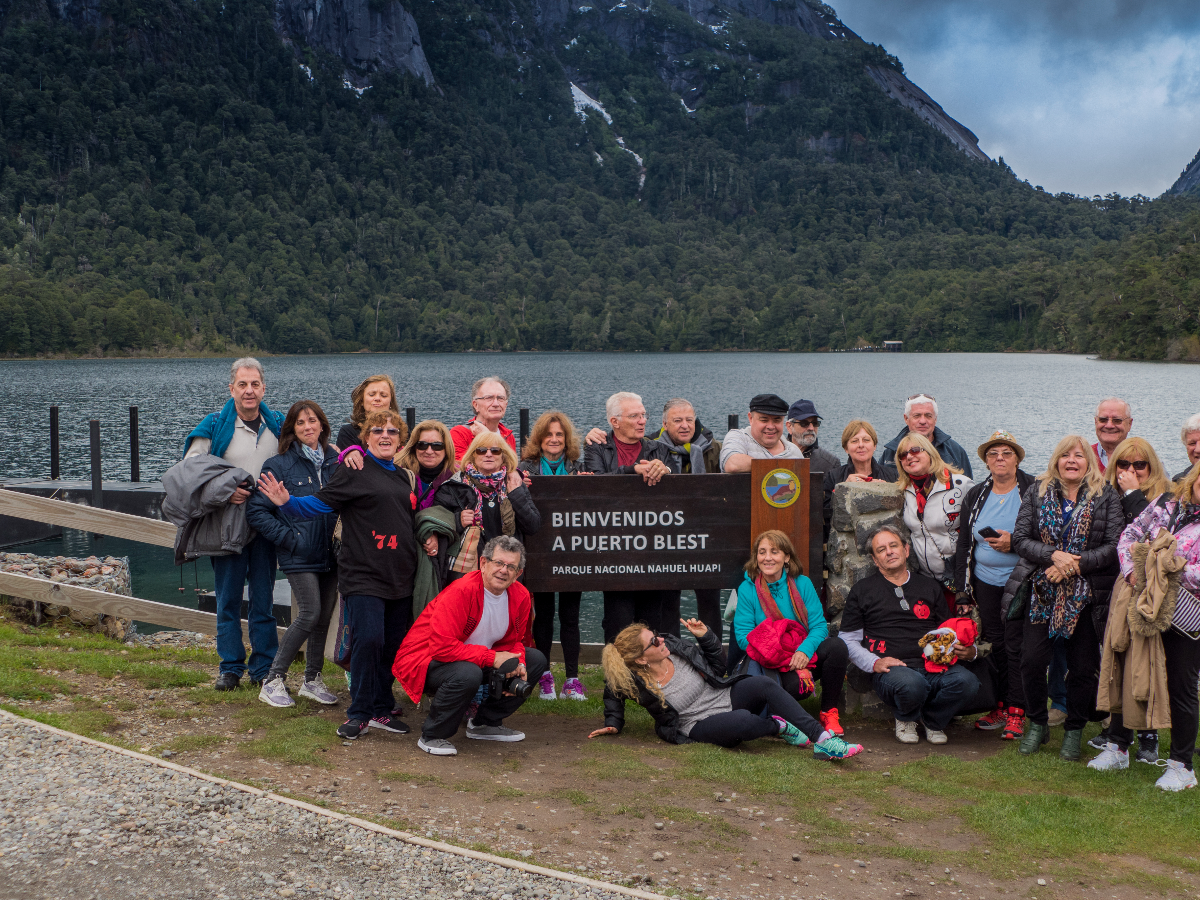 Volvieron a Bariloche 43 años después del viaje de egreso   