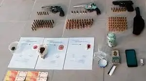 Elementos secuestrados en los allanaminetos