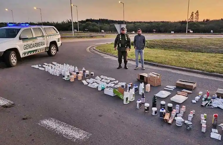 Gendarmería secuestró un cargamento ilegal de fármacos y suplementos valuado en más de un millón de pesos