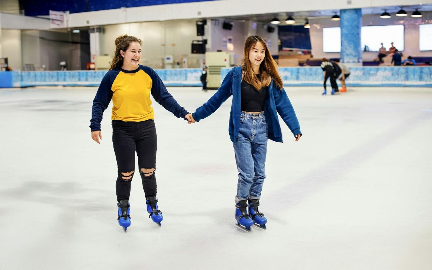 Mundo Marino estrena pista de patinaje de 200 metros cuadrados para las Vacaciones de Invierno: Cuánto sale la entrada