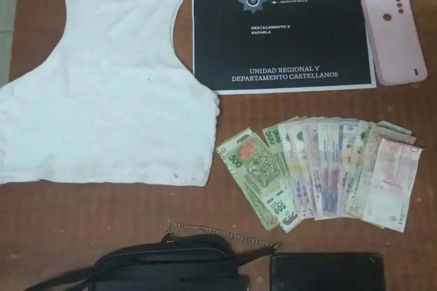 Luego de dañar una verdulería, dos menores de edad sustrajeron elementos y fueron detenidos 