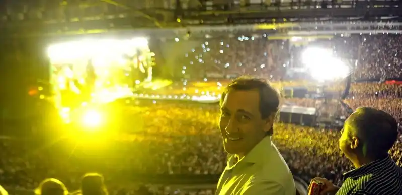 La Plata: Garro entregó Llave de la Ciudad a los Rolling Stones