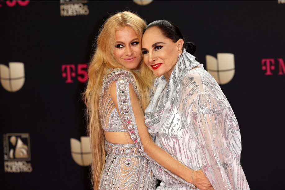 El emotivo mensaje de Paulina Rubio por la enfermedad de su madre