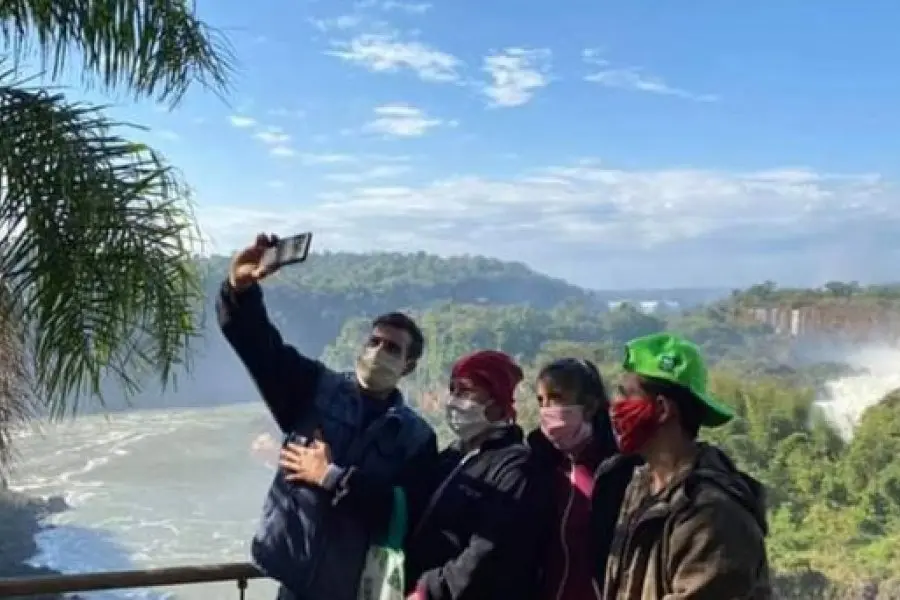 Un millón y medio de turistas se movilizaron el fin de semana largo