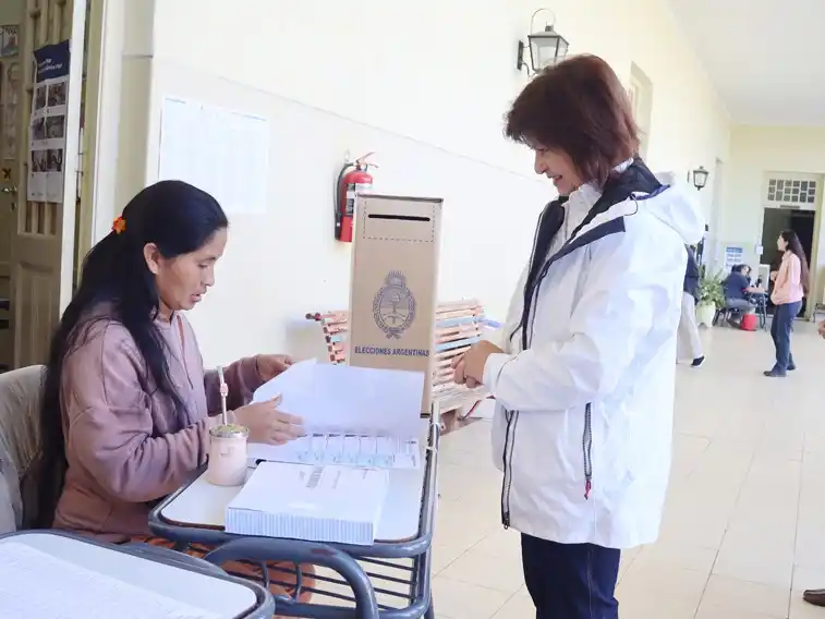 Comenzó el escrutinio definitivo y se revisarán votos en ocho provincias