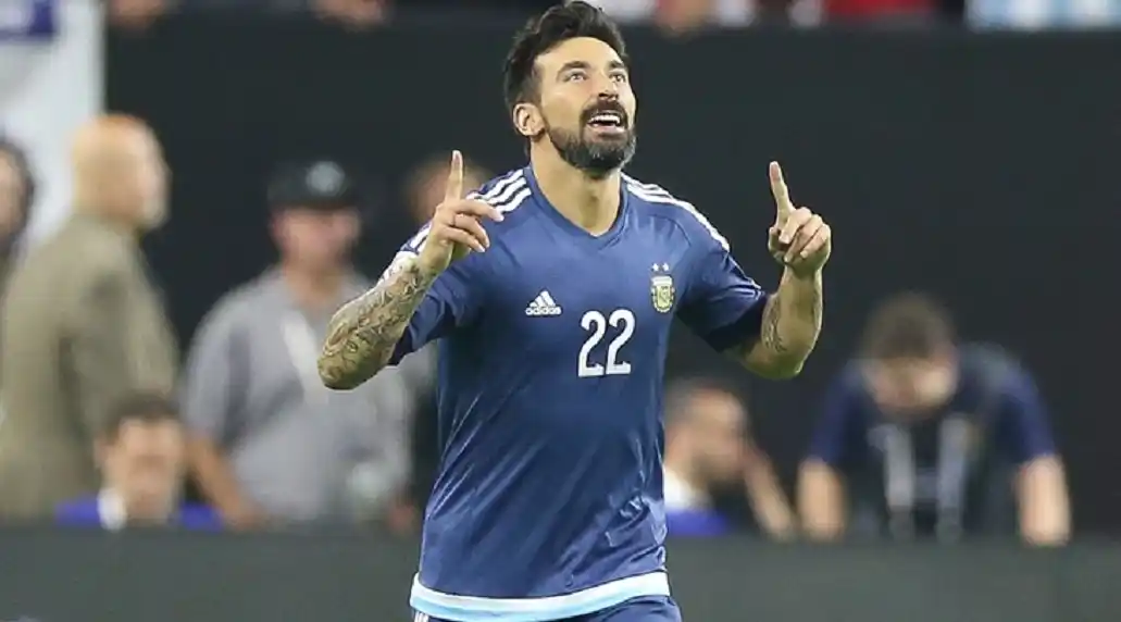 El Pocho dijo adiós: Ezequiel Lavezzi anunció su retiro del fútbol