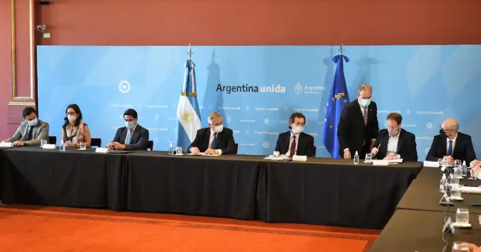 Obras en la cuenca del Río Salado: Provincia suscribió un convenio de financiamiento con el Banco Europeo de Inversiones