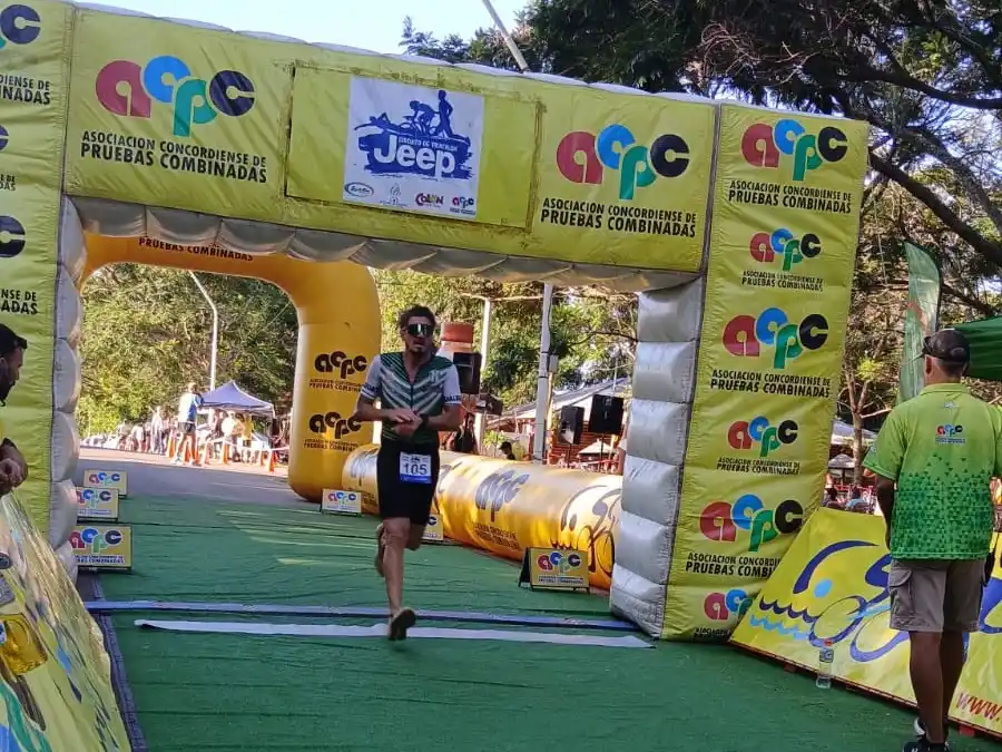 Gran actuación de atletas Gualeyos en la “FINAL DEL CAMPEONATO ENTRERRIANO de TRIATLON  y  FECHA CORONACION de la A.C.P.C.