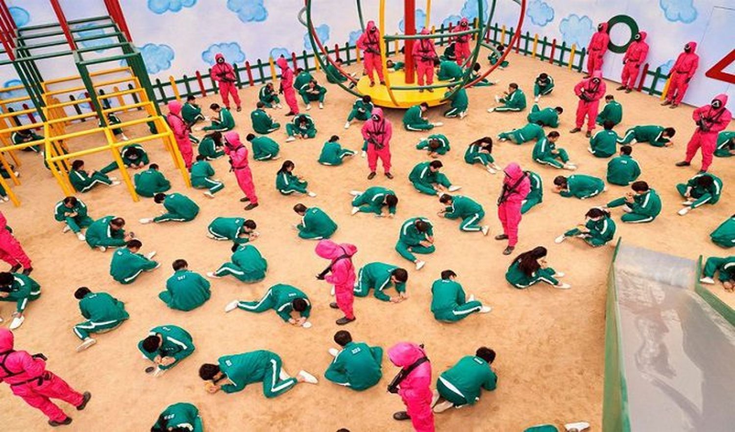 ¡ALERTA! Maestra española se activa ante imitación del Juego del Calamar