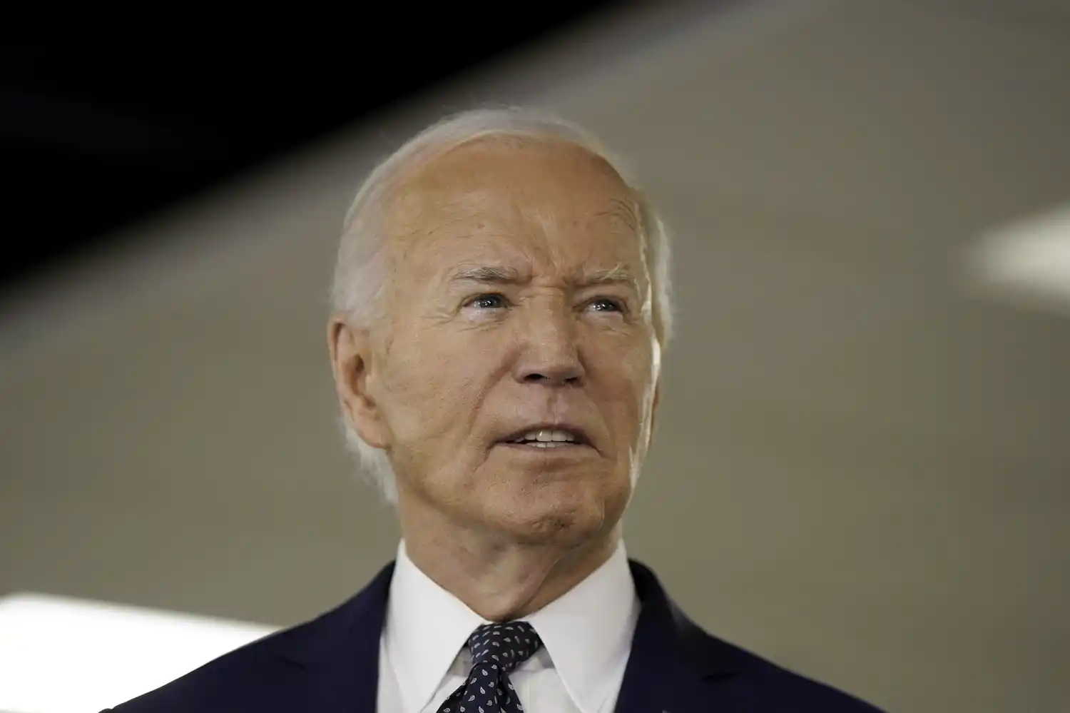 Joe Biden descartó abandonar la carrera hacia la reelección