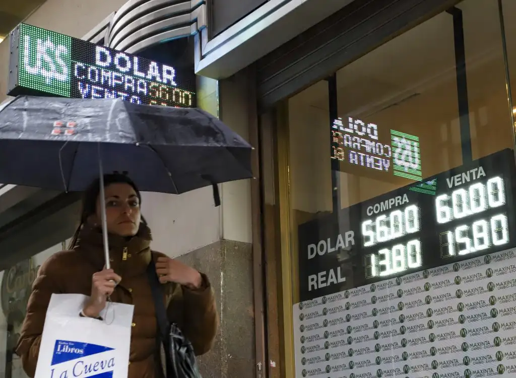 El Banco Central logró contener al dólar