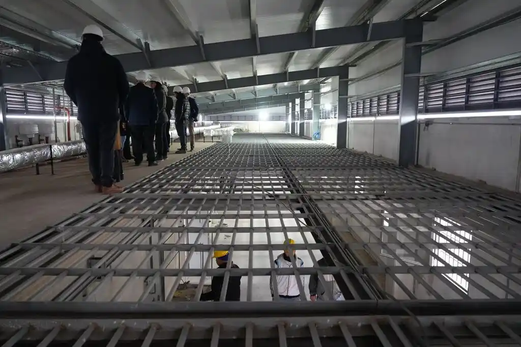 Una comitiva chilena recorrió las instalaciones de "El Infierno", la cárcel para sicarios y narcos que se construye en Piñero