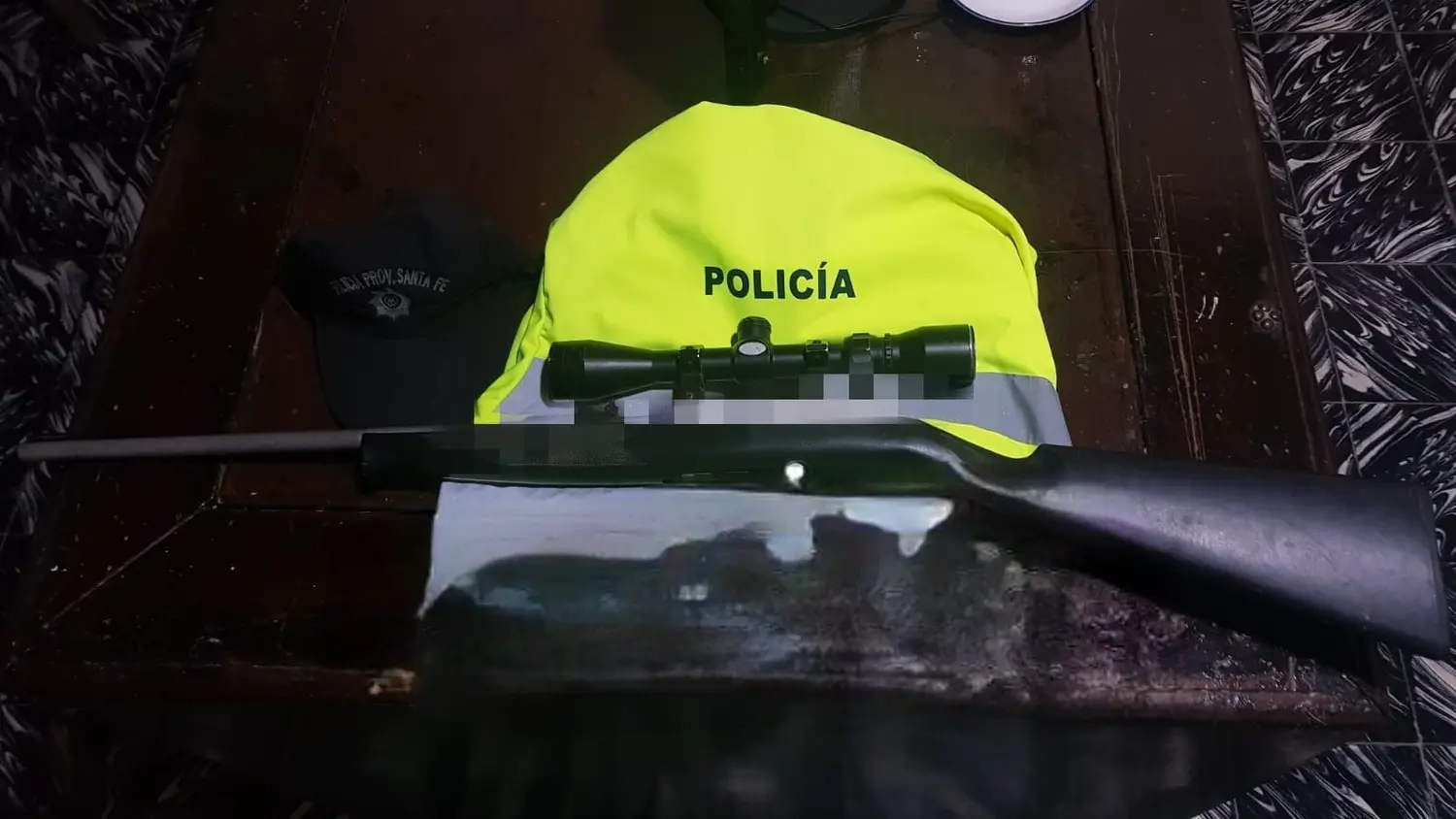 La Guardia Provincial secuestró una carabina con mira telescópica durante un control vehicular