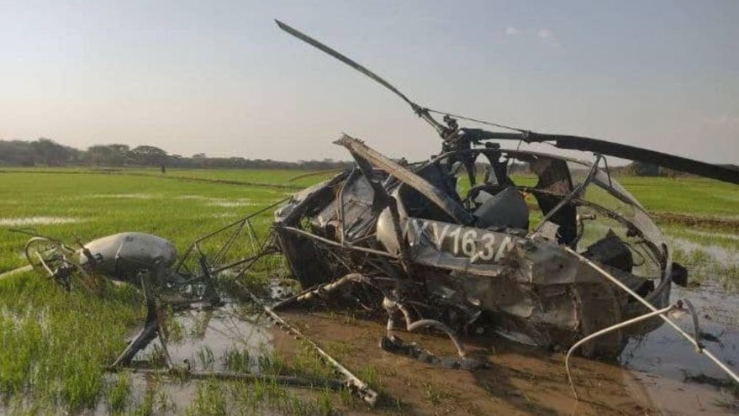 Al menos 3 heridos por helicóptero que se precipitó a tierra en Guárico (+Fotos)